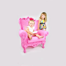 Load image into Gallery viewer, LITTLE QUEEN OF LOVE
